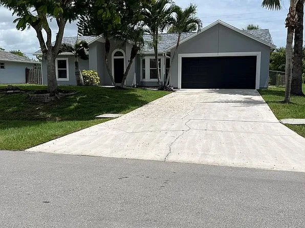 981 SW Janette Ave, Port Saint Lucie, FL 34953