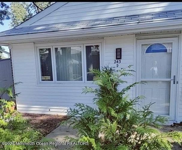 1st image of 243 Columbine Ct #D