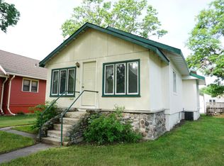 417 Frank Ave SE, Huron, SD 57350