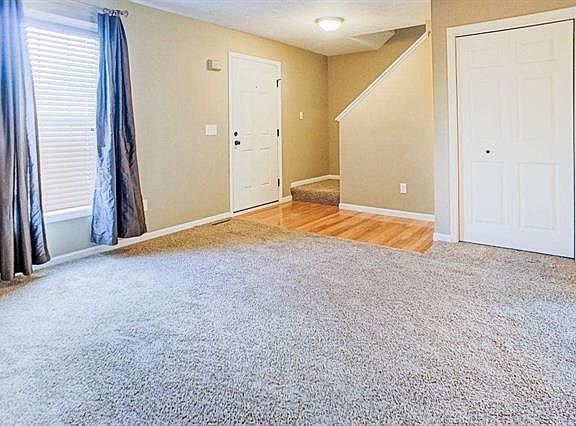 4th image of 2252 Harwood St