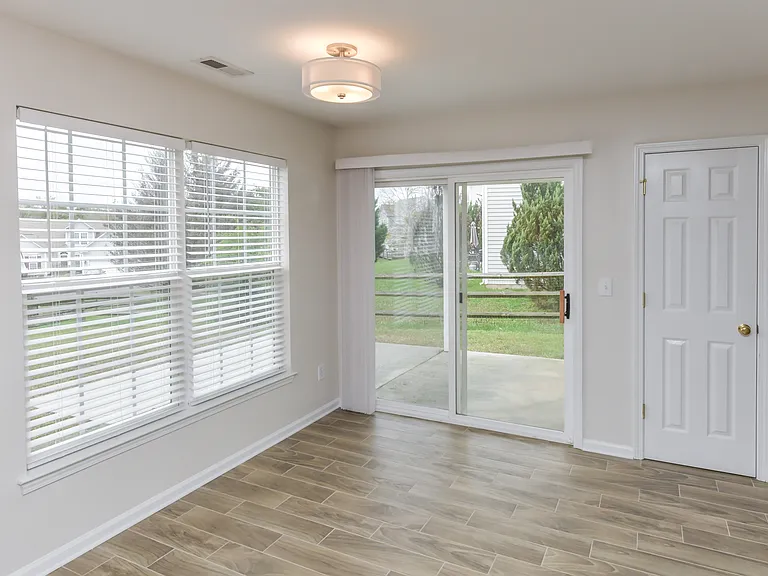 11927 Cheviott Hill Ln — Photo 4