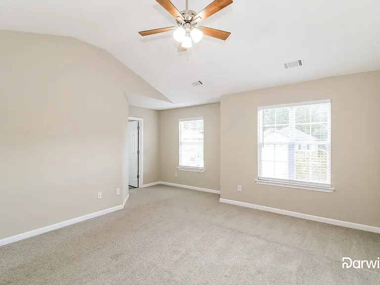 6285 Hickory Lane Cir — Photo 10