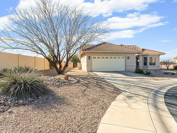 2nd image of 1911 Brushwood Drive