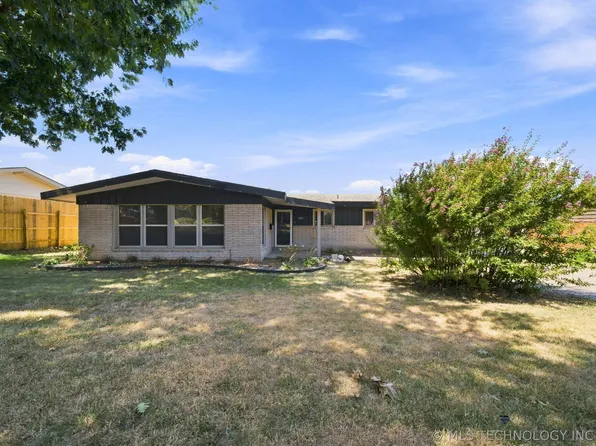 1754 S Canton Ave, Tulsa, OK 74112