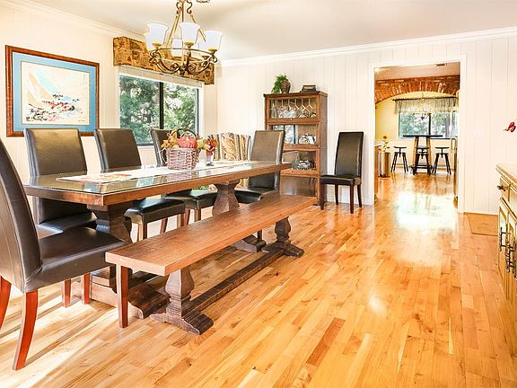 3rd image of 27819 Peninsula Dr