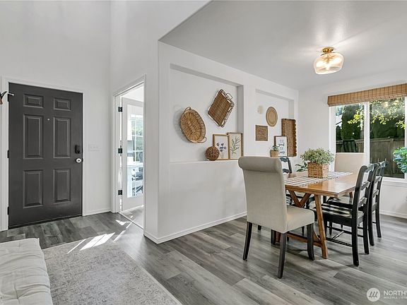 4th image of 12923 170th Street Ct E