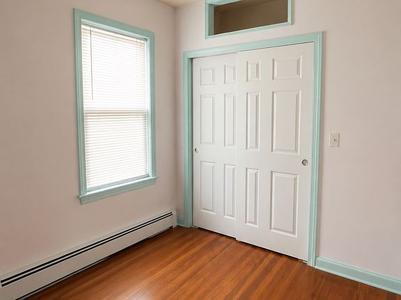 5th image of 7 Antrim St Floor 3