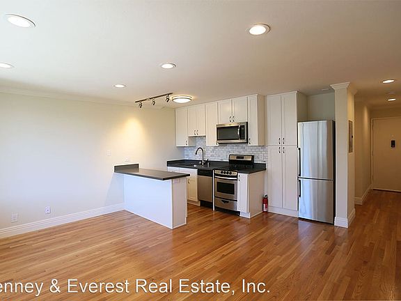 2nd image of 39 Fair Ave #302