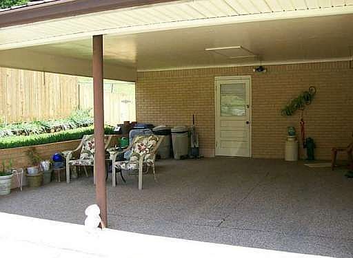 5th image of 22 Hillside Dr