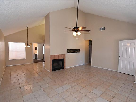 2nd image of 1829 Chris Scott Dr