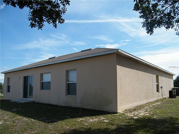 5th image of 800 Colville Dr