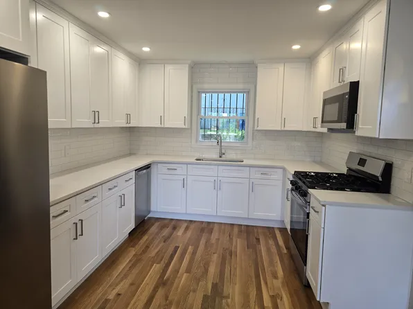 639 Oakdene Ave Floor 1, Ridgefield, NJ 07657