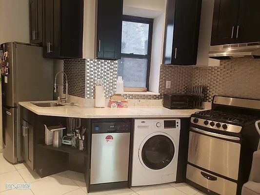 Rented by Citi Habitats | media 10