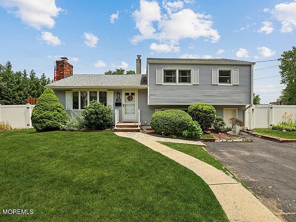 2nd image of 80 Easton Avenue