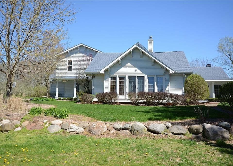 1st image of 14260 Lake Fork Ln