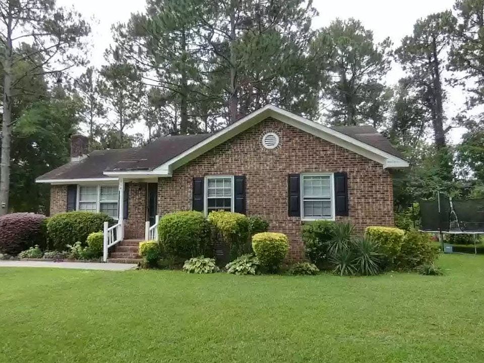 1st image of 114 Farmhouse Pl