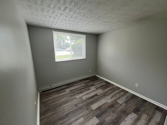 5th image of 2301 Salvador St #16