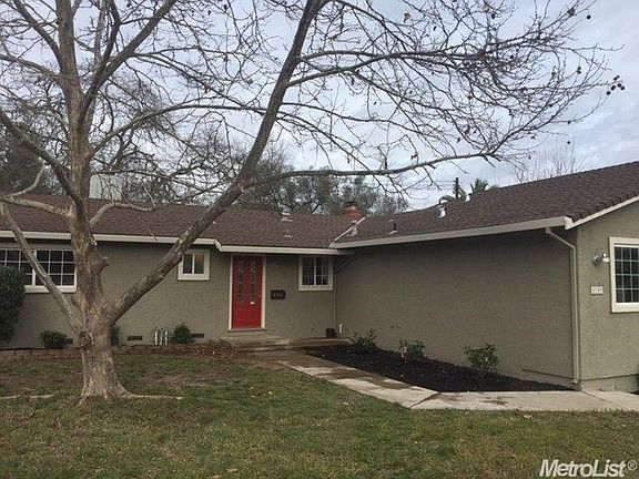 2nd image of 8789 Clifford Ct