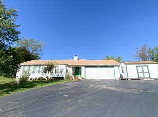 6276 Yellow Brick Rd, Washington, MO 63090