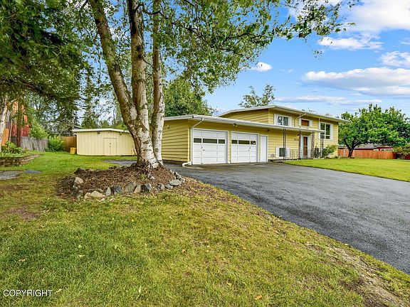 3rd image of 4121 Irene Dr