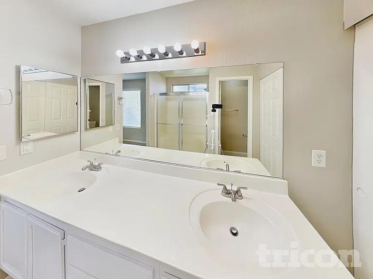 5703 Roundrock Dr — Photo 9