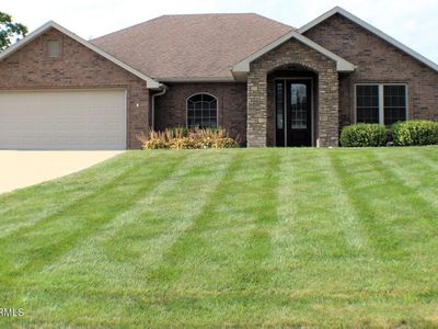 175 Lindenwood Pl, Holts Summit, MO, 65043