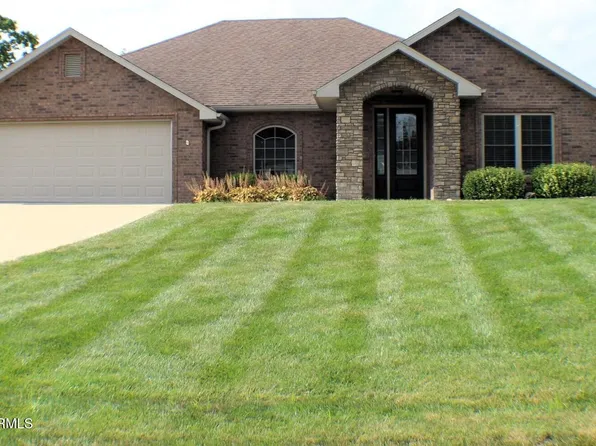 175 Lindenwood Pl, Holts Summit, MO 65043