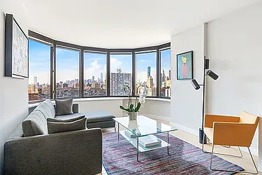 Rented by R New York