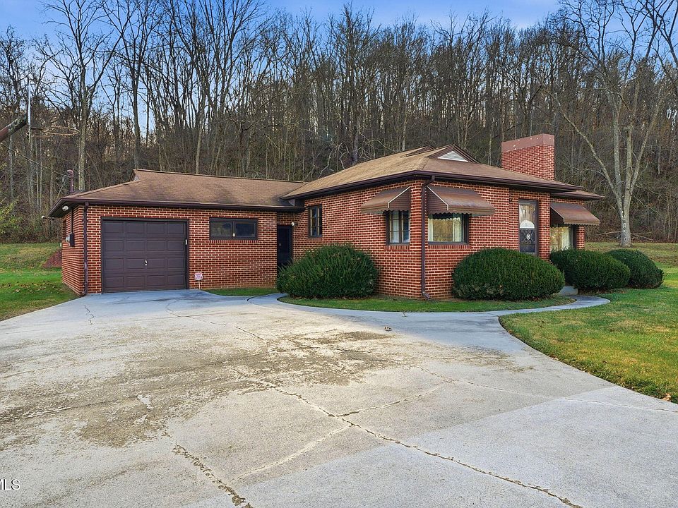 1st image of 4701 Sullivan Gardens Pkwy