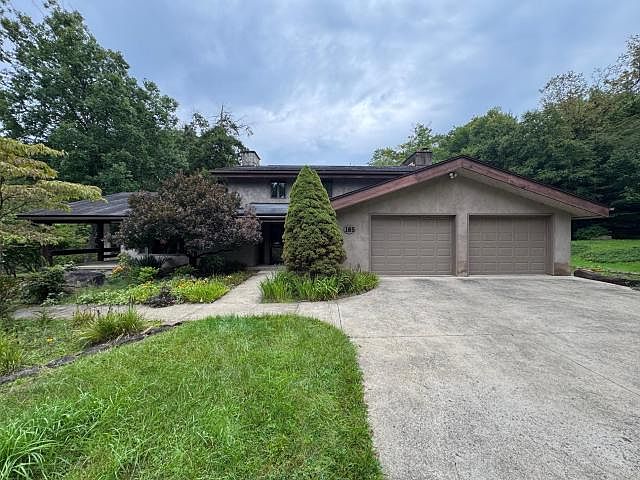 1st image of 165 Roberts Ln