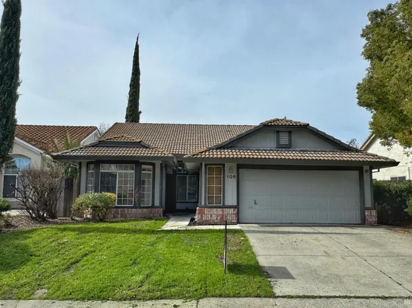 106 Suncrest Way, Vacaville, CA 95688