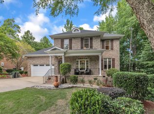 617 Village Commons Ln, Apex, NC 27502