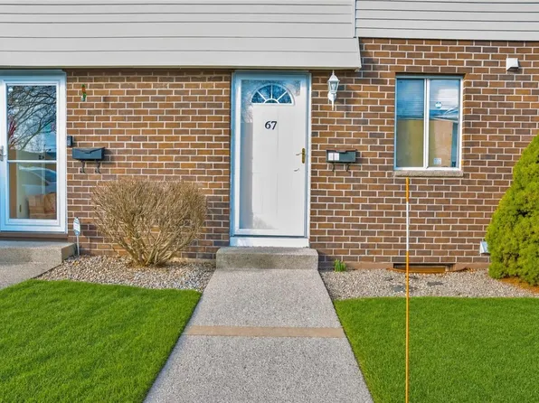 67 Fox Ct, Rochester, NY 14606