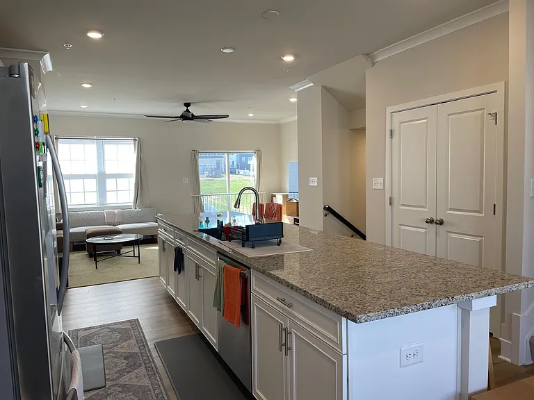 1235 Greylock Ln — Photo 16