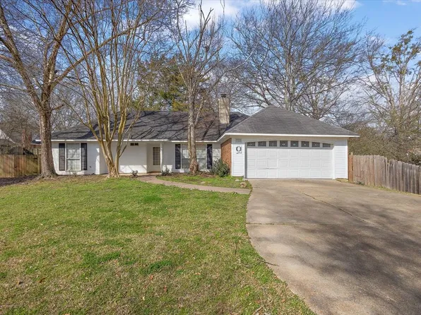 322 Crestview Dr, Madison, MS 39110