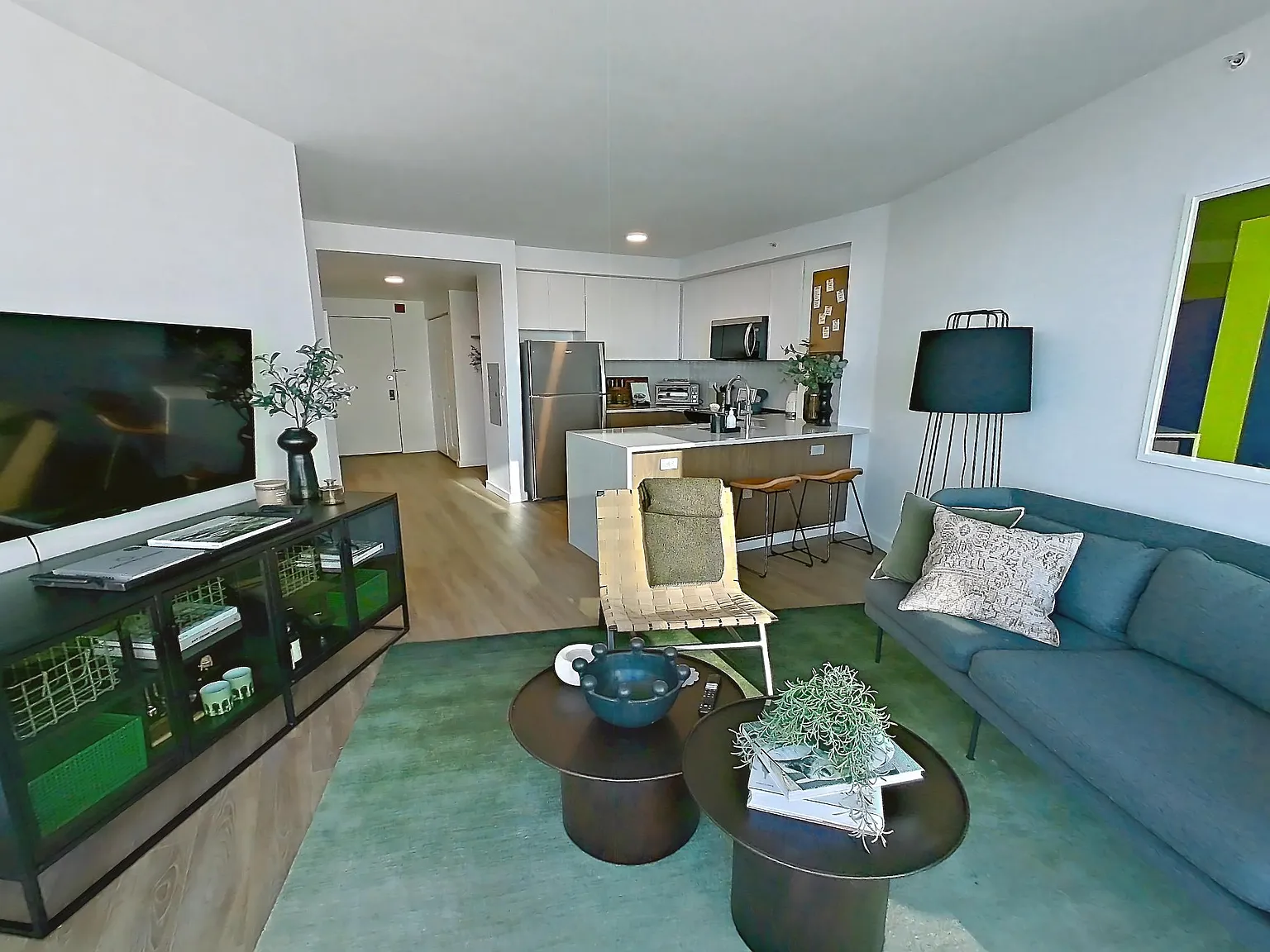 1 bed, 810 sqft, $4,250 — Photo 3