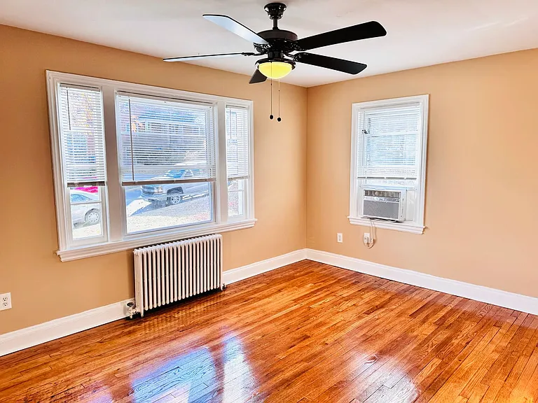 908 Hudson Ave FHY Properties, LLC — Photo 6