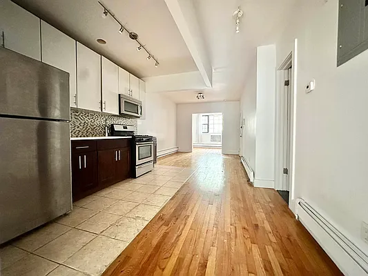 Rented by Doorway NYC, LLC | media 2