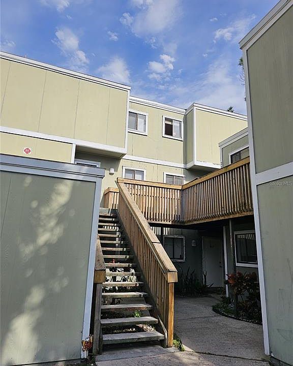 1st image of 210 SCOTTSDALE SQUARE #210