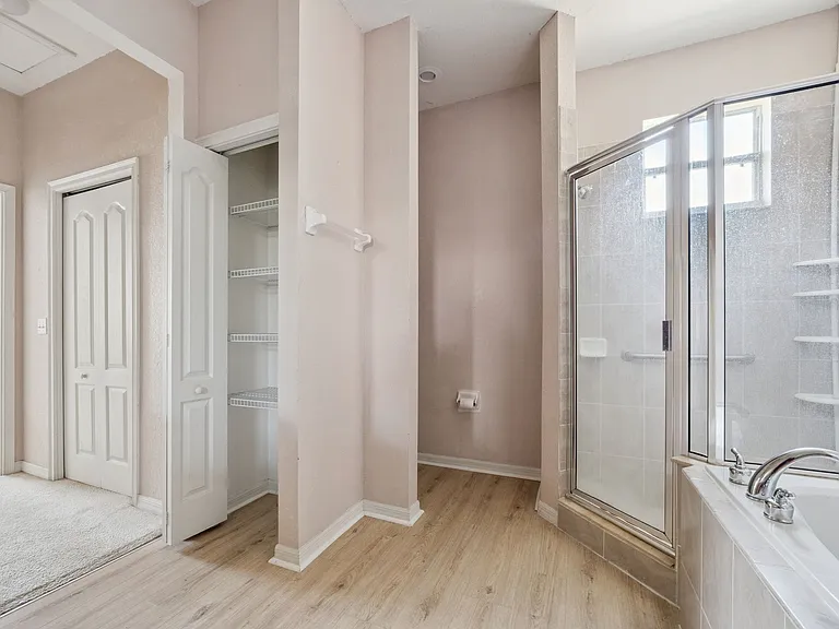 7055 Heatherbrook Dr — Photo 39