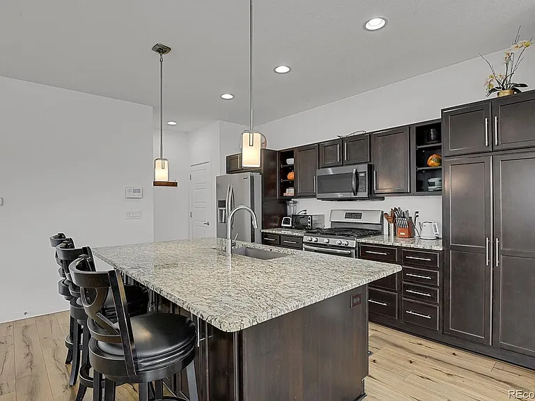 11081 Richfield Cir — Photo 4
