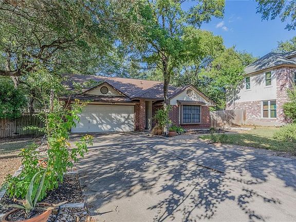 2nd image of 13273 Kerrville Folkway