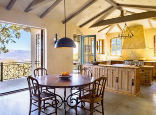 6640 Sonoma Mountain Rd, Santa Rosa, CA 95404