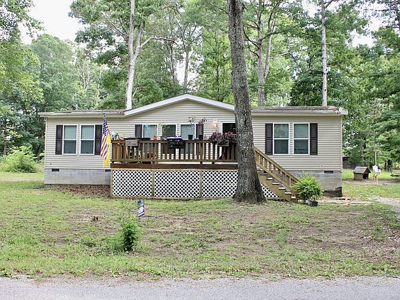 3rd image of 250 Clifford Dykes Rd
