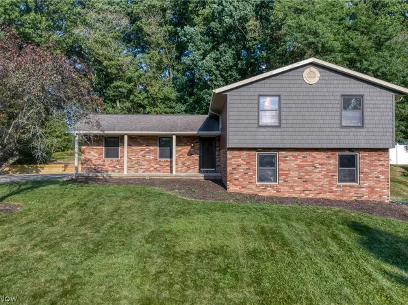 11210 Billingham Ave NW, Uniontown, OH 44685
