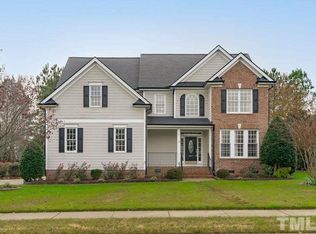 2537 Forestbluff Dr, Fuquay Varina, NC 27526