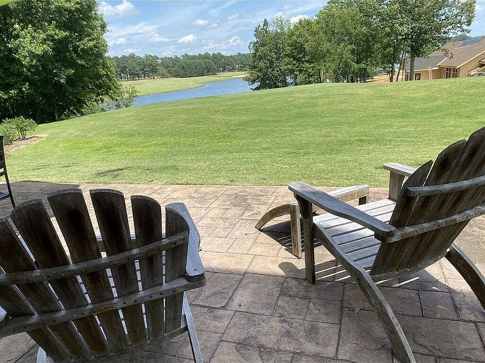 1st image of 427 Cuscowilla Dr