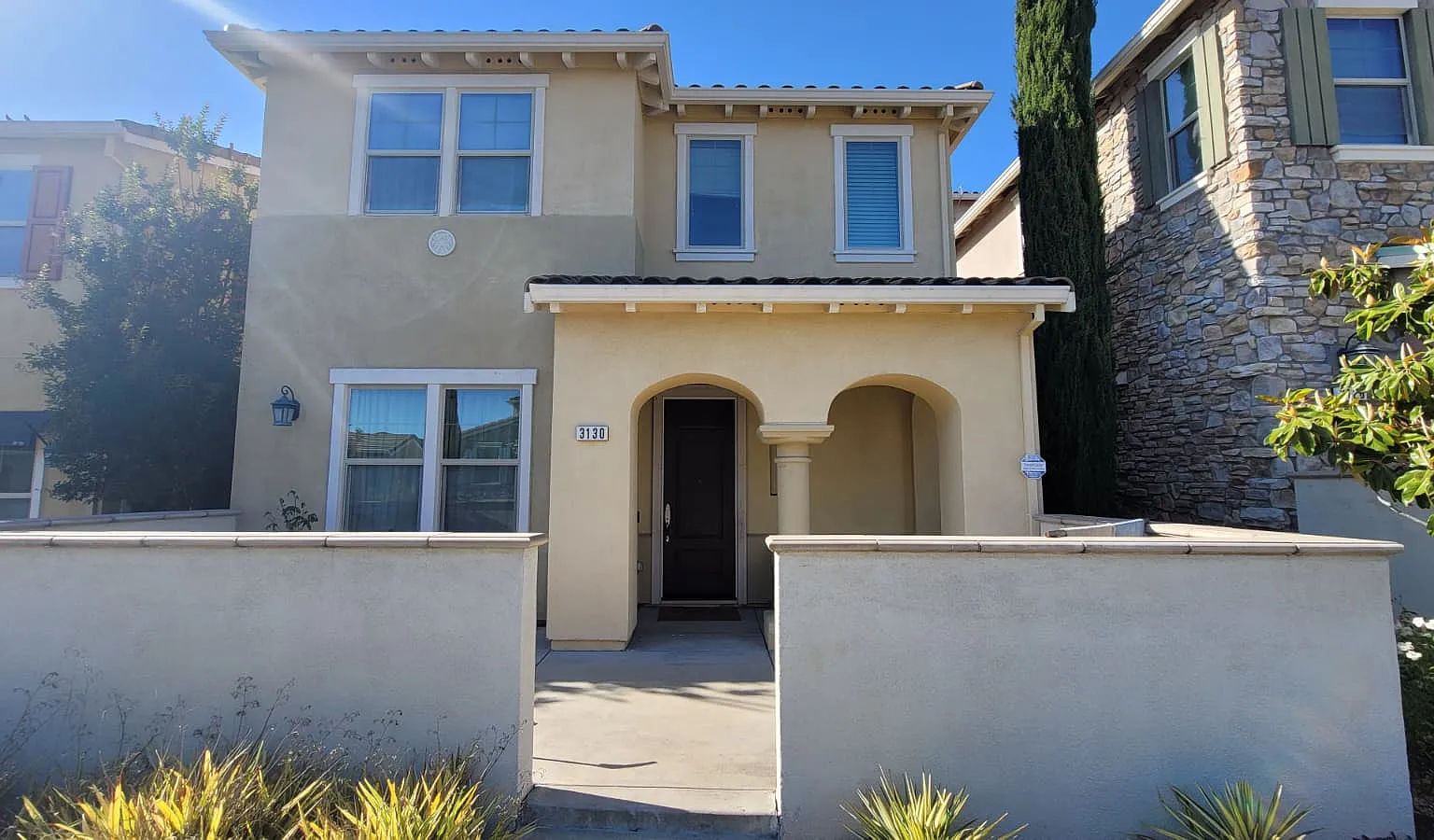 4 bed, 2601 sqft, $4,800 — Photo 1