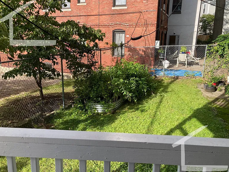 8 Woodside Ave #1 — Photo 19