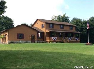 3166 Howlett Hill Rd, Camillus, NY 13031